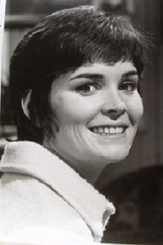 Victoria Thompson as Janice